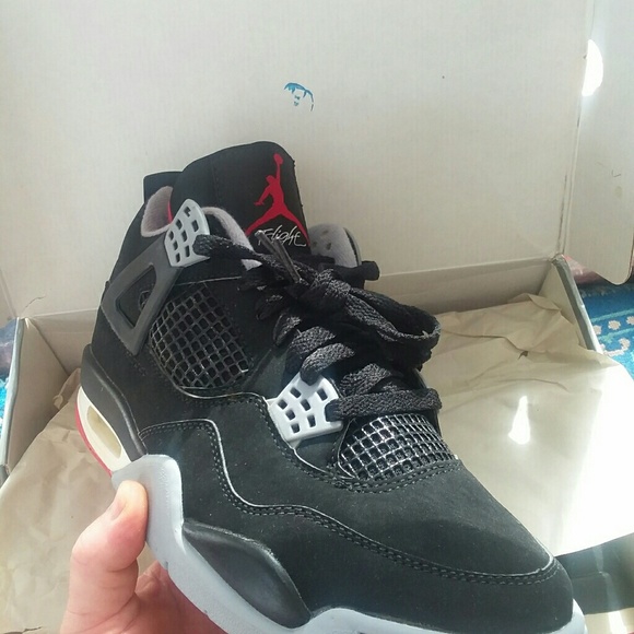 OG JORDAN 4's BREDS Sz8 NEVER WORN🔥 - Picture 5 of 6